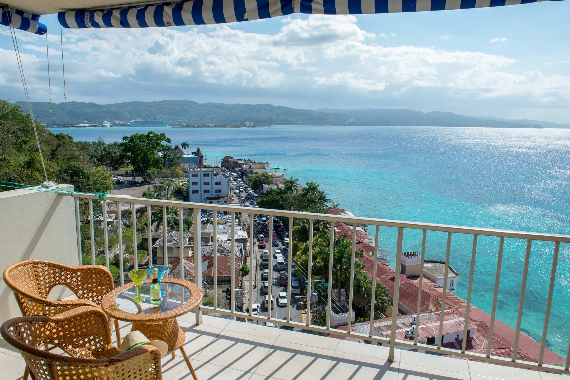 Montego Bay Club Apartments Exteriér fotografie